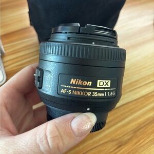 Nikon Lens